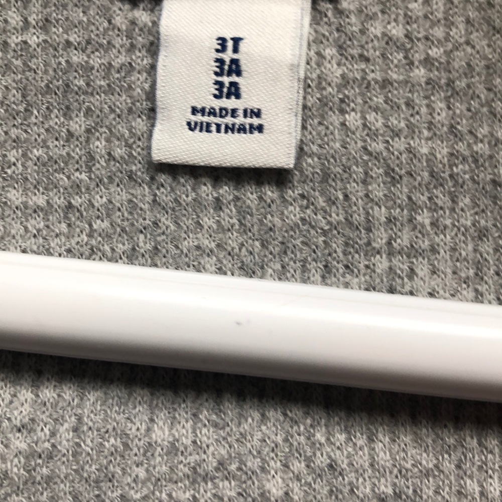 Old Navy Wind Breaker - Picture 5 of 6
